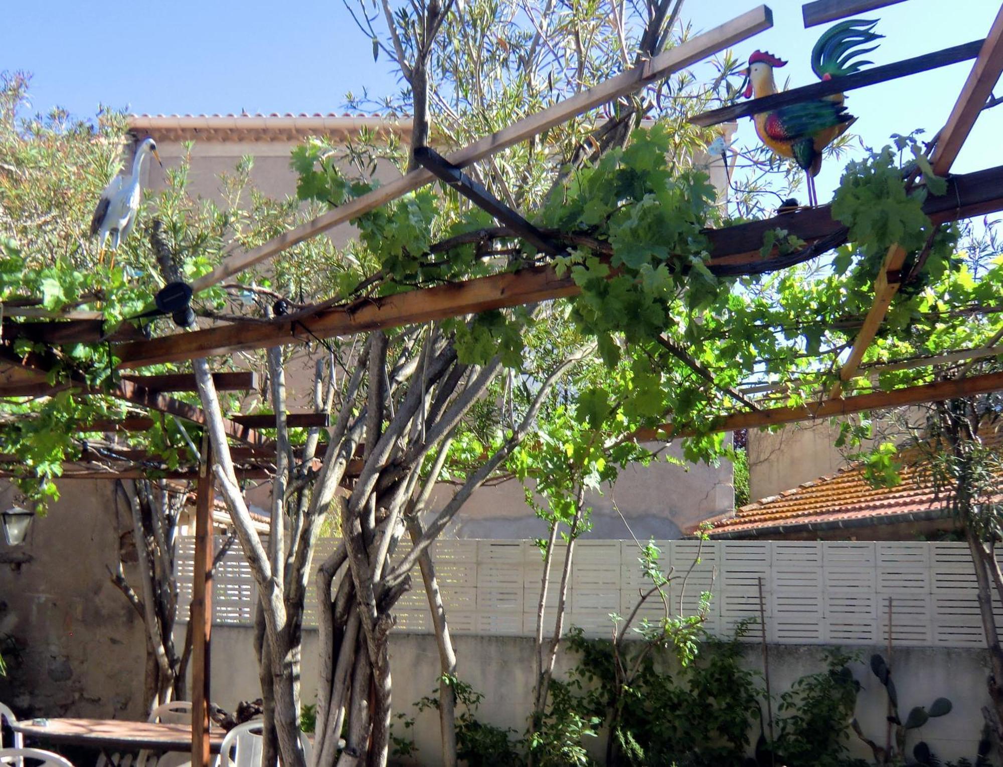 Hotel Las Cigalas Villeneuve-lès-Béziers Εξωτερικό φωτογραφία